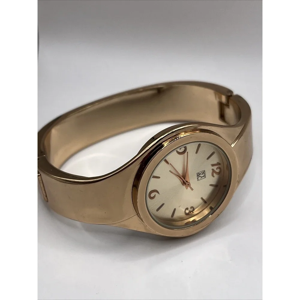 NY&C Women's Quartz Watch Rose Gold Tone Bangle‎ Band- New Battery
